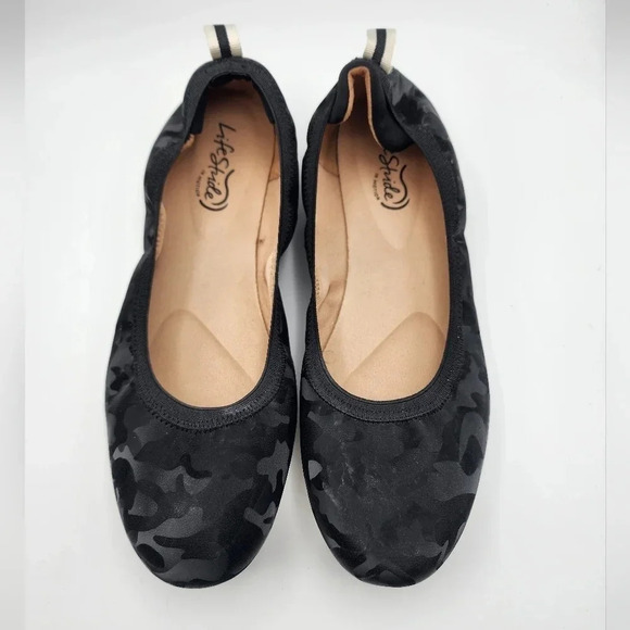 LifeStride Women's Devoted Black Camo Slip-on Ballet Flat Size 9 Comfort Casual - Picture 1 of 8